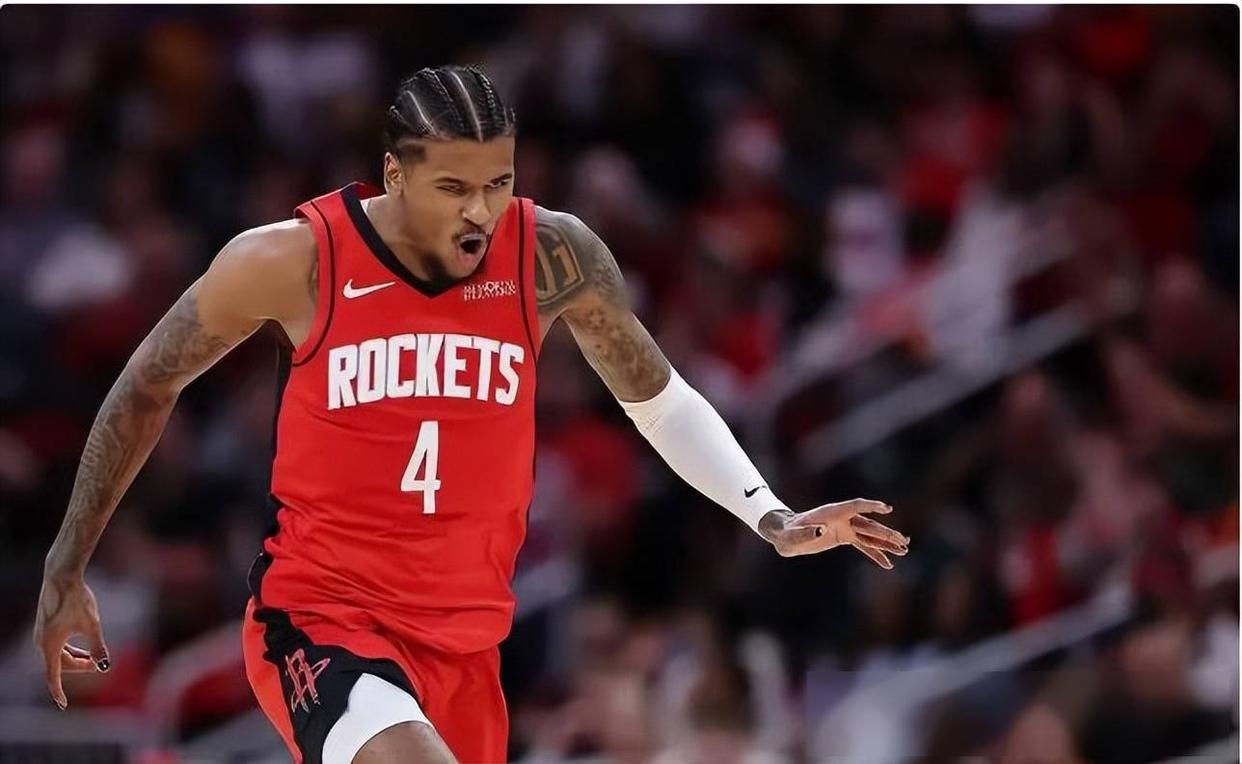 包含莱万多夫斯基连续十二场比赛得分超过险胜，公牛不断突破！的词条