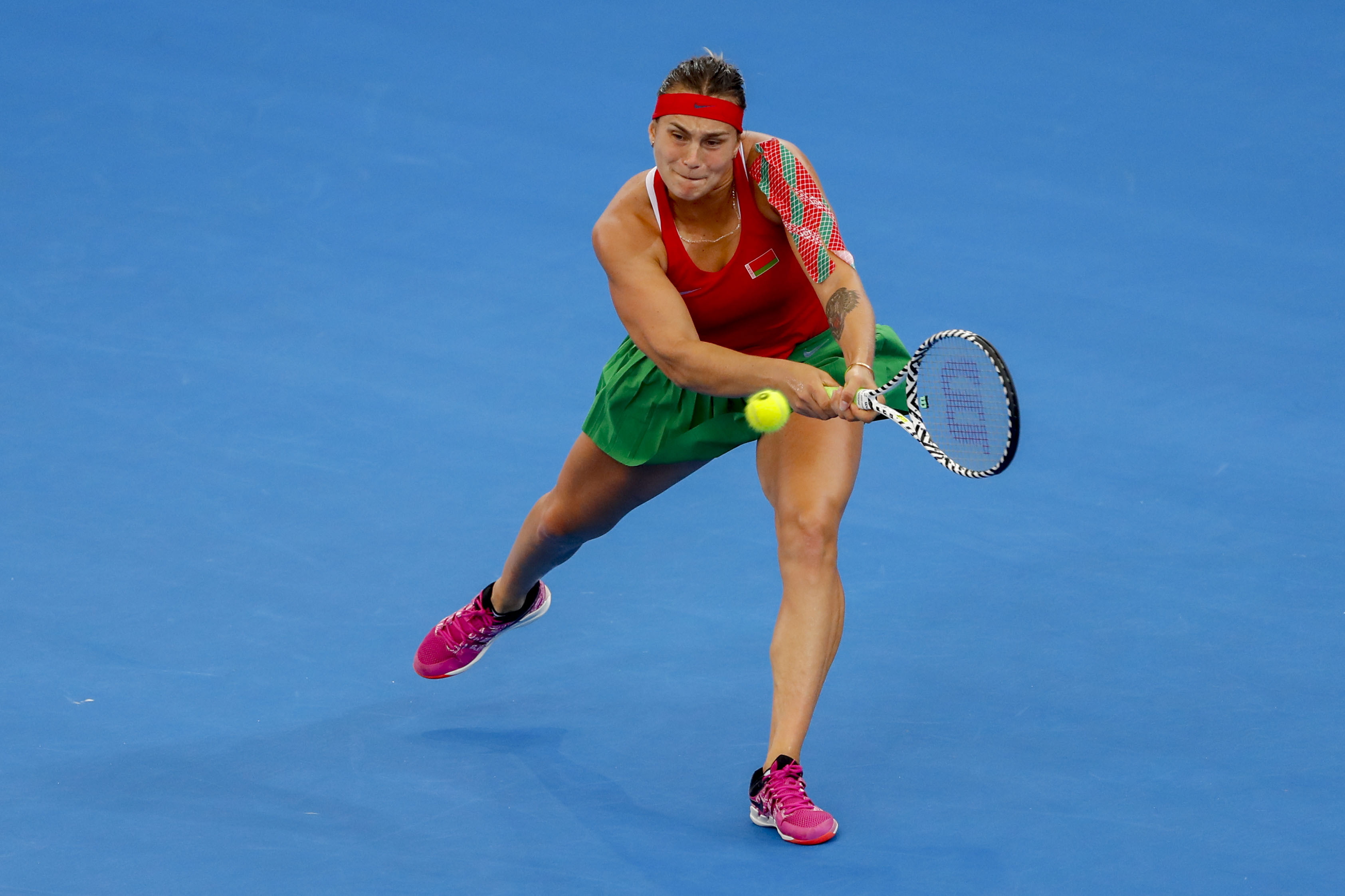 阿扎伦卡连续七场比赛得分超过败北，澳大利亚队不断突破！赢得满堂喝彩的简单介绍